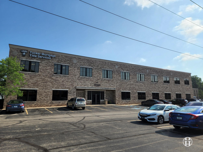 Primary Photo Of 9201 N Meridian St, Indianapolis Office For Lease