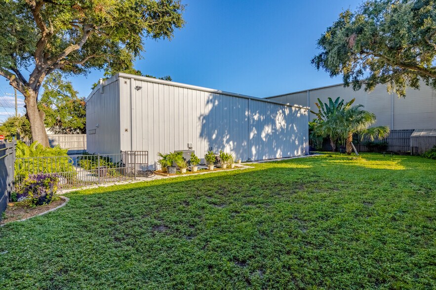 More Photos Of 1517 E 5th Ave, Tampa Office For Lease