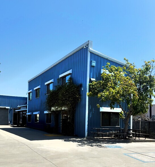 Primary Photo Of 1085 N 11th St, San Jose Warehouse For Sale