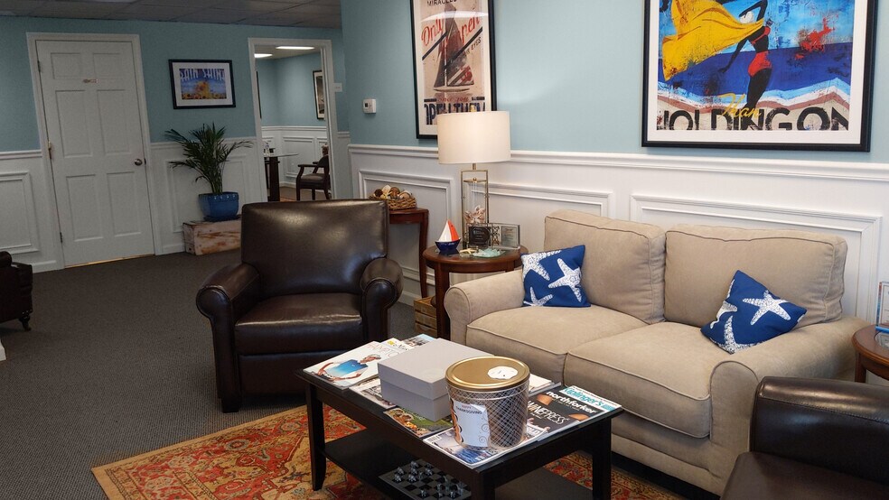 More Photos Of 149 Durham Rd, Madison Coworking Space