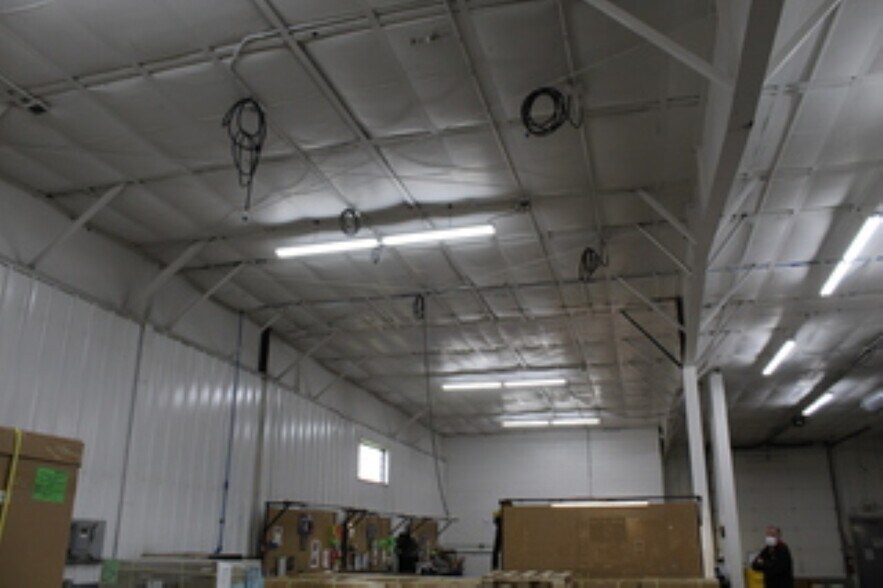 More Photos Of 807 Prospect Ave, Osceola Manufacturing For Sale