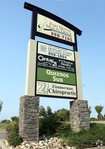 More Photos Of 10010 88th Ave, Fort Saskatchewan Storefront Retail Office For Lease