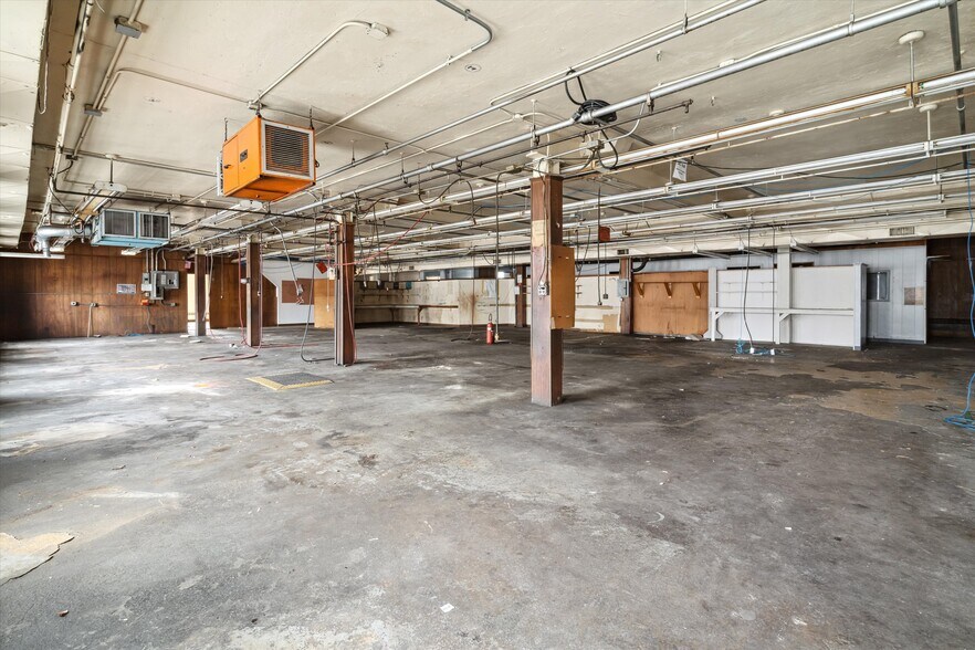 23 Farrar St, Lynn, MA 01901 Warehouse For Sale