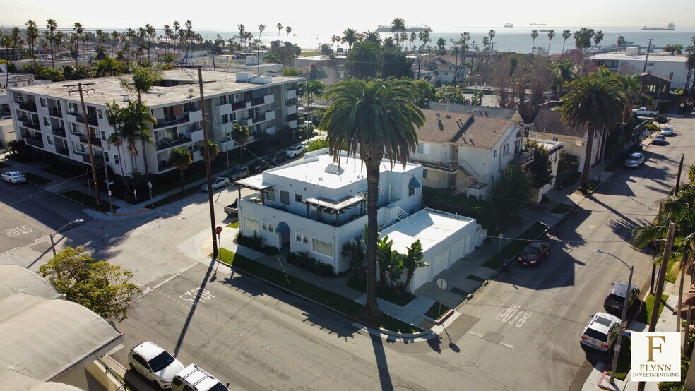 More Photos Of 3704 E 2nd St, Long Beach Apartments For Sale