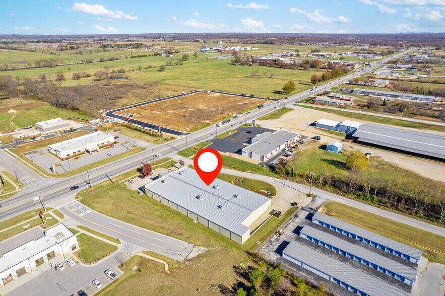 More Photos Of 3758 Hwy 412 E, Siloam Springs Freestanding For Lease