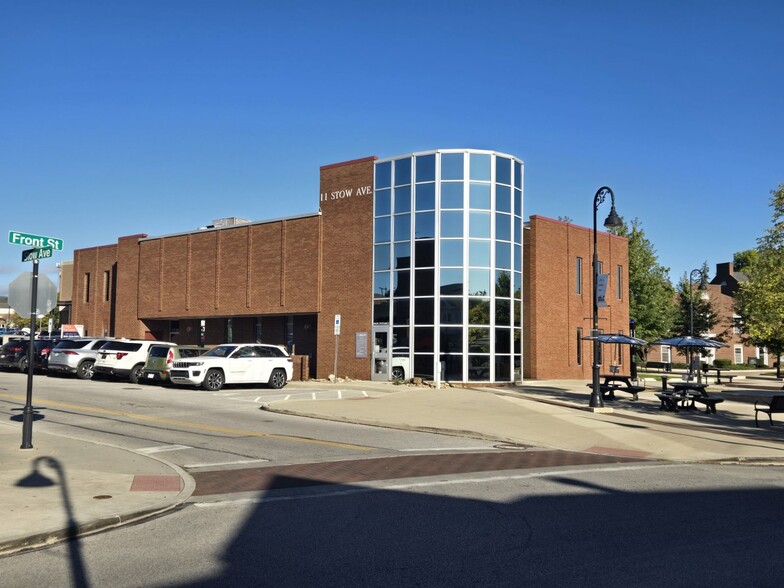 Primary Photo Of 111 Stow Ave, Cuyahoga Falls Office For Sale