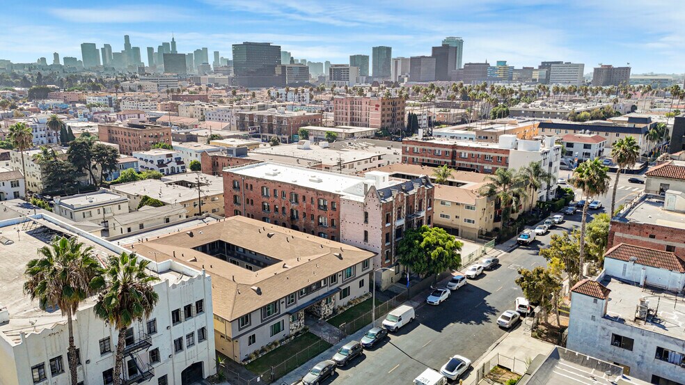 More Photos Of 228 S Mariposa Ave, Los Angeles Apartments For Sale