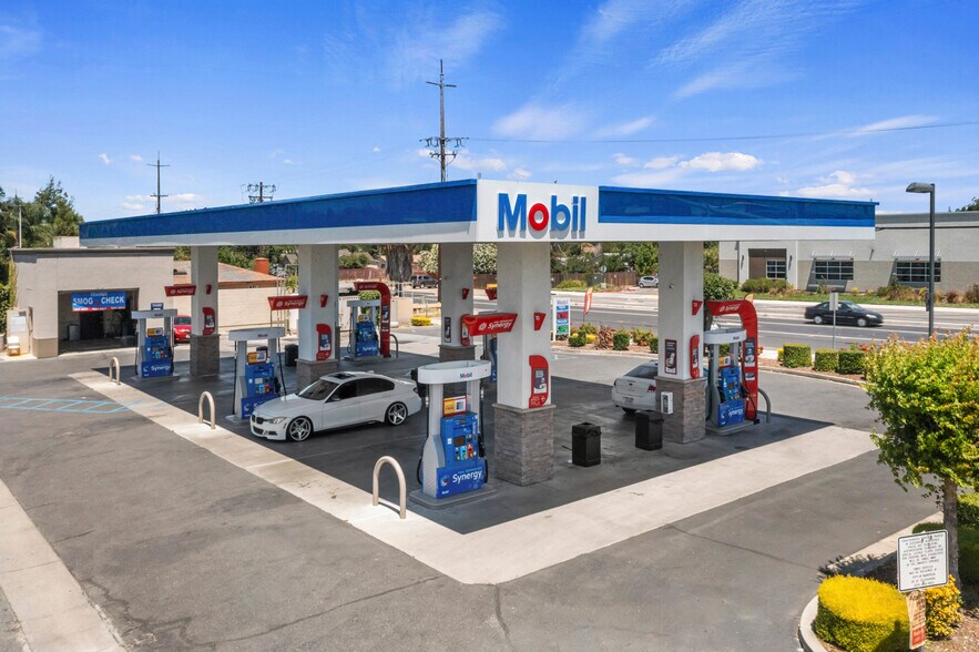 More Photos Of 2115 W Yosemite Ave, Manteca General Retail For Sale