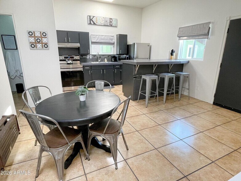 More Photos Of 936 E Navajo Rd, Tucson Apartments For Sale