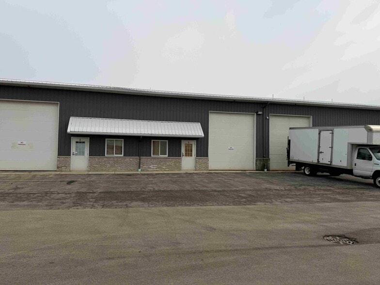 Primary Photo Of 1313 S Schoolhouse Rd, New Lenox Warehouse For Lease