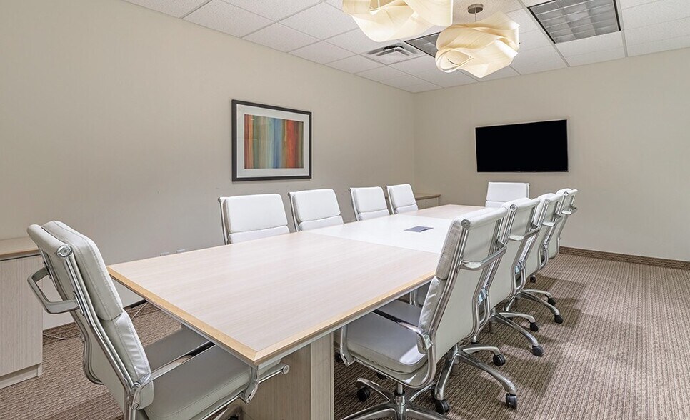 More Photos Of 4742 N 24th St, Phoenix Coworking Space
