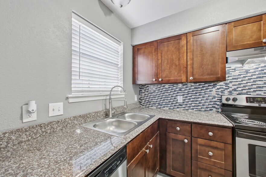 More Photos Of 3733-3737 Reagan Dr, Fort Worth Apartments For Sale