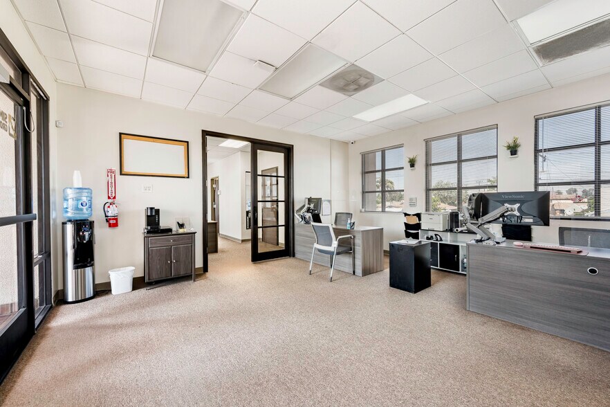 More Photos Of 2227 S Atlantic Blvd, Commerce Loft Creative Space For Lease