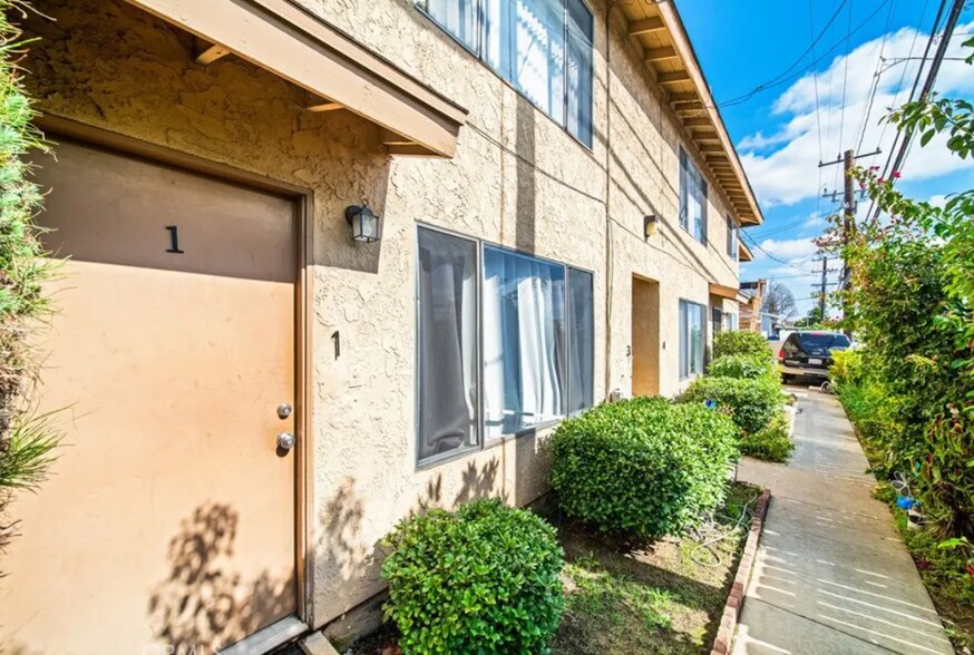 More Photos Of 1342 Edgewood Dr, Alhambra Apartments For Sale