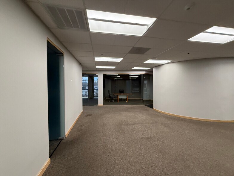 More Photos Of 3415 Brookside Rd, Stockton Office For Sale