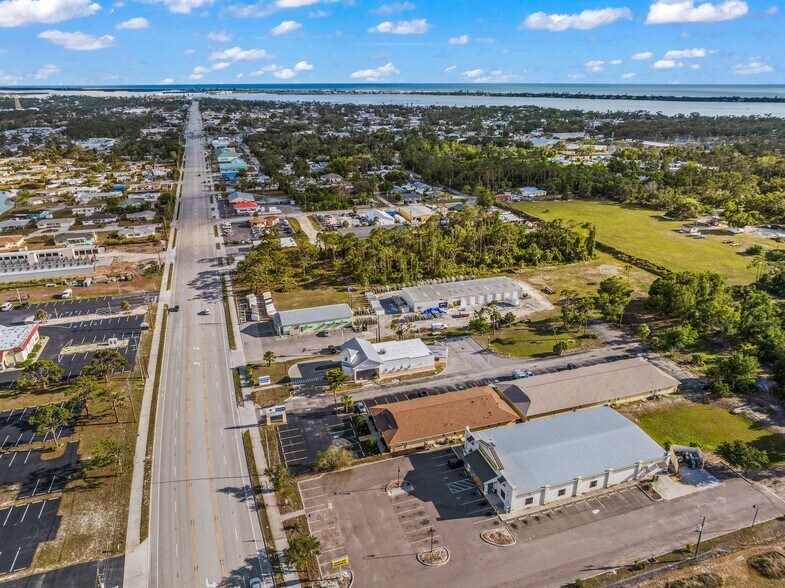 More Photos Of 406 N Indiana Ave, Englewood Medical For Sale