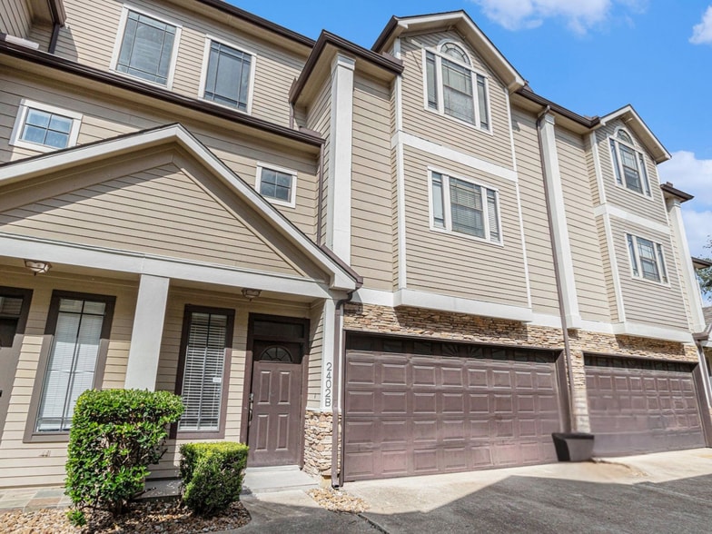 Primary Photo Of 2402 Calumet B st, Houston Apartments For Sale