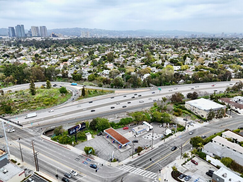 More Photos Of 3189 Cheviot Vista Pl, Los Angeles Apartments For Sale