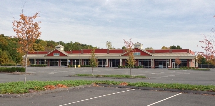 More Photos Of 90 Monroe Tpke, Trumbull Freestanding For Lease