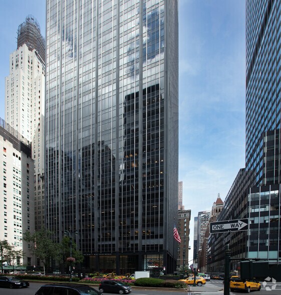 More Photos Of 299 Park Ave, New York Office For Lease