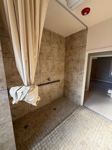 More Photos Of 7470 TX-154, Marshall Specialty For Sale