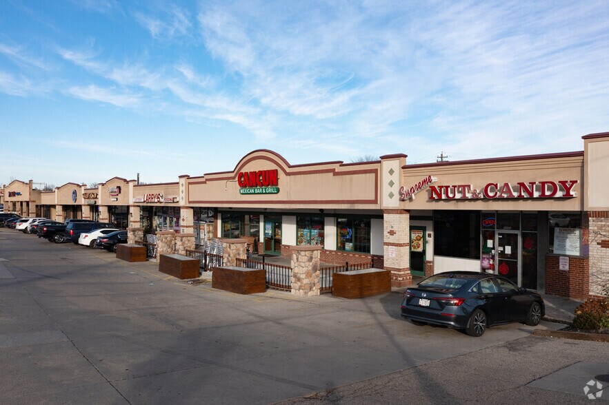 Primary Photo Of 5800-5886 Cheviot Rd, Cincinnati Unknown For Lease