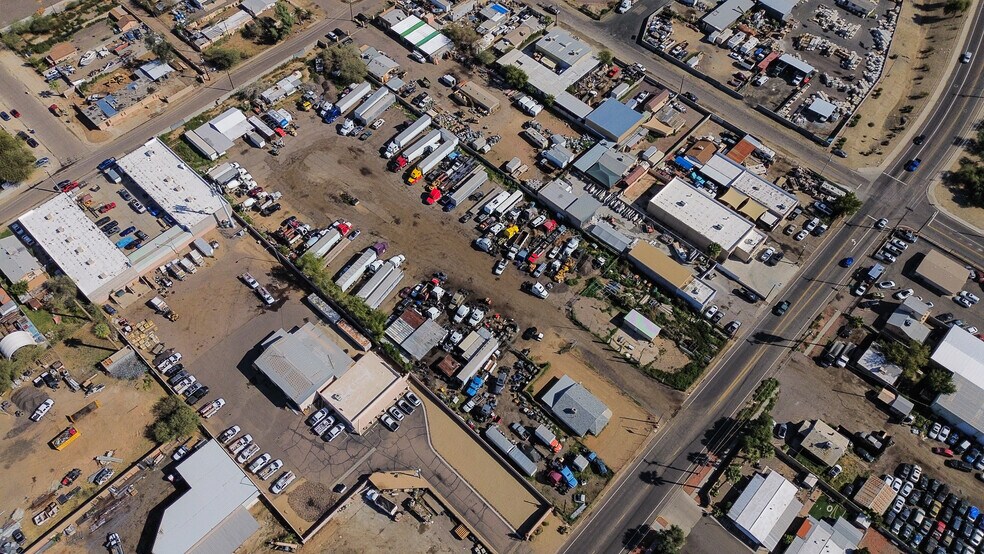 More Photos Of 5732 W Maryland Ave, Glendale Truck Terminal For Sale
