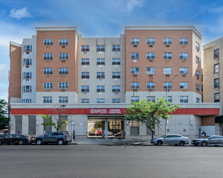More Photos Of 2040-2060 White Plains Rd, Bronx Apartments For Lease