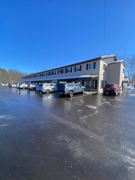 Primary Photo Of 85 Manchester St, Concord Apartments For Lease