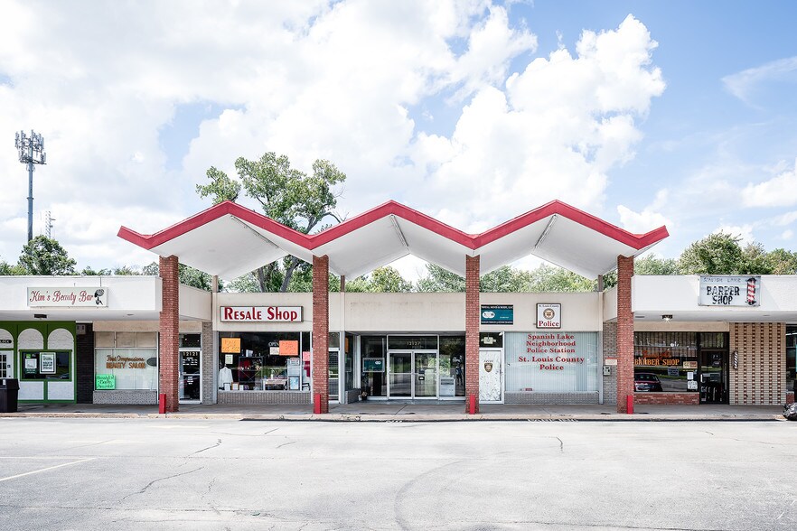 More Photos Of 12103-12145 Bellefontaine Rd, Saint Louis General Retail For Sale