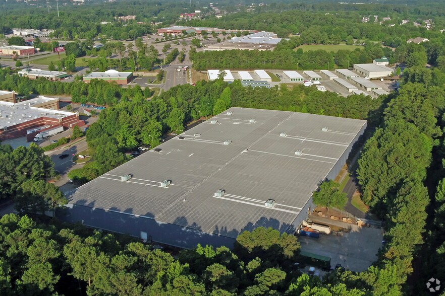 More Photos Of 1711 Corporation Pky, Raleigh Warehouse For Sale