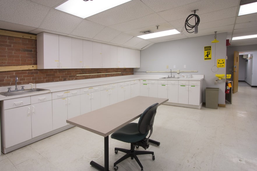 More Photos Of 63 Great Rd, Maynard Loft Creative Space For Sale