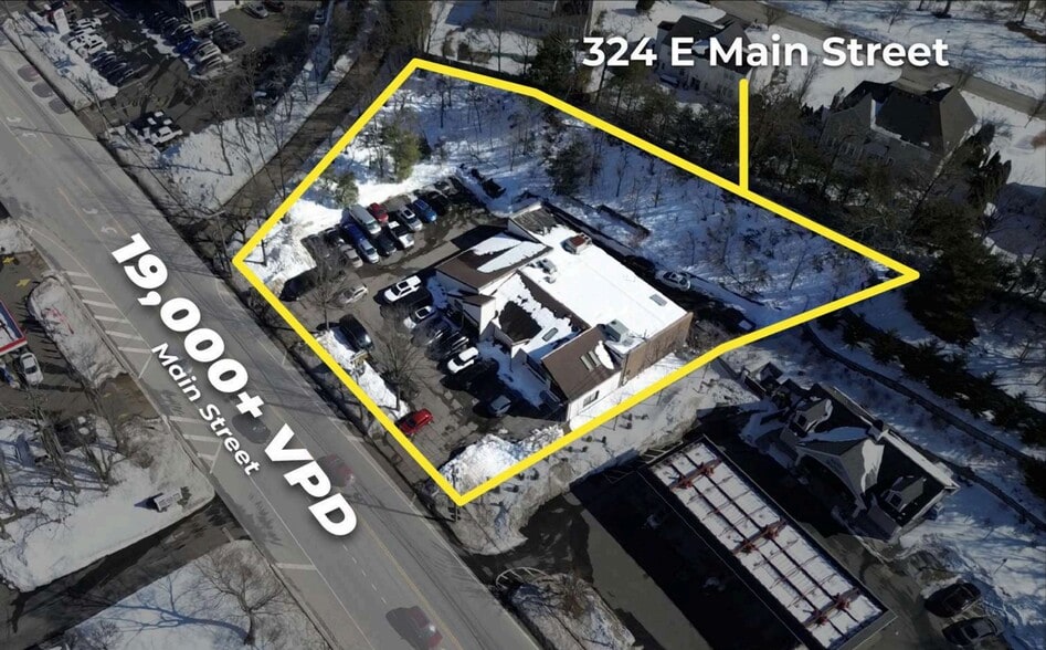 More Photos Of 324 E Main St, Smithtown Freestanding For Sale