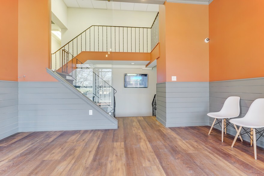 More Photos Of 52 Hyers St, Toms River Office For Lease