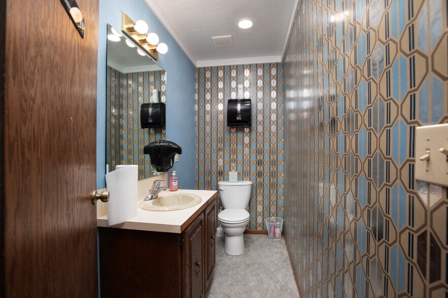 More Photos Of 108 N Main St, Richfield Office Residential For Sale