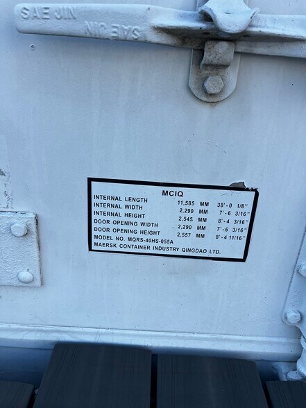 More Photos Of 199 20th St S, Saint Petersburg Industrial For Sale