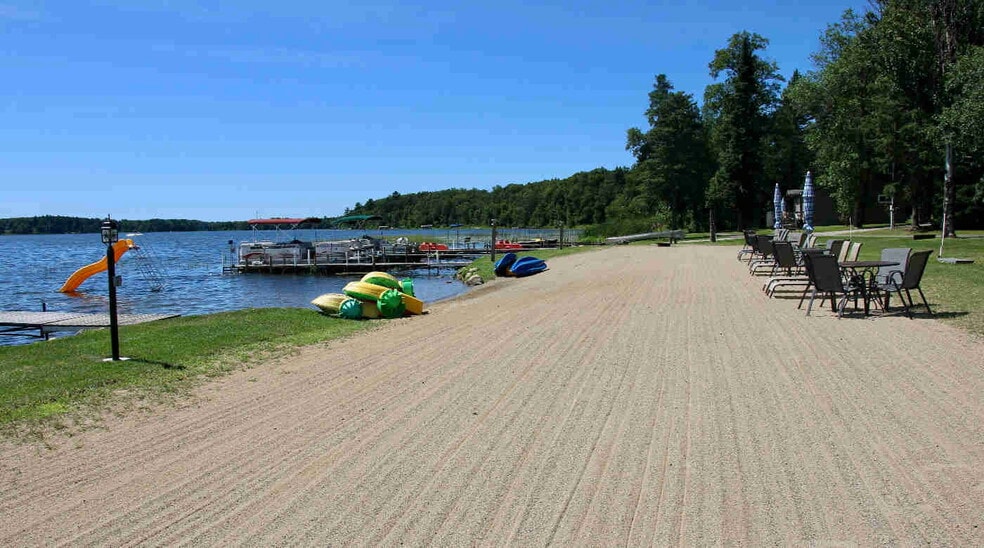 More Photos Of 19222 Echo Ridge Dr, Nevis Hotel For Sale