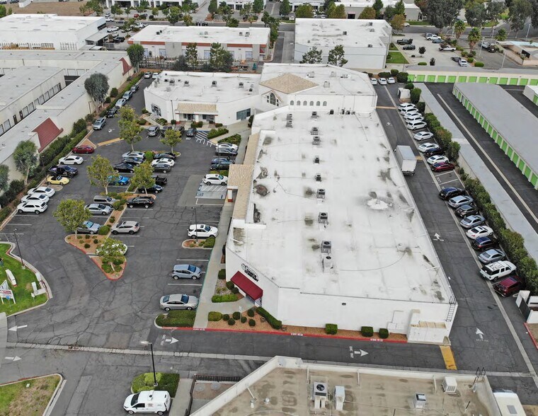 More Photos Of 27464 Commerce Center Dr, Temecula General Retail For Lease