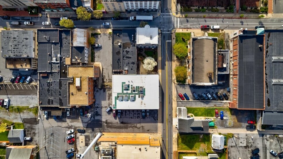 More Photos Of 100 W Antietam St, Hagerstown Office For Lease