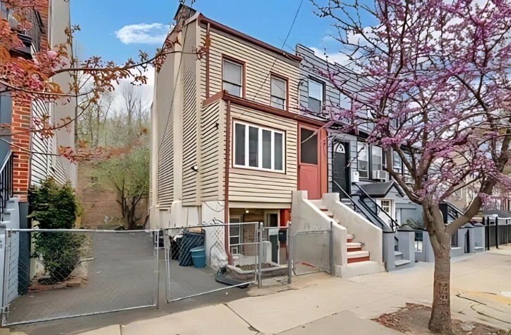 More Photos Of 364.5 5th St, Jersey City Land For Sale