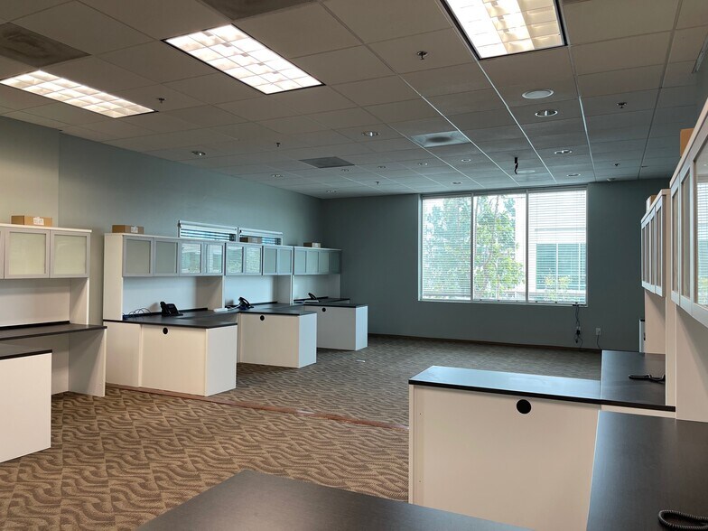 More Photos Of 73 Bunsen, Irvine Distribution For Lease