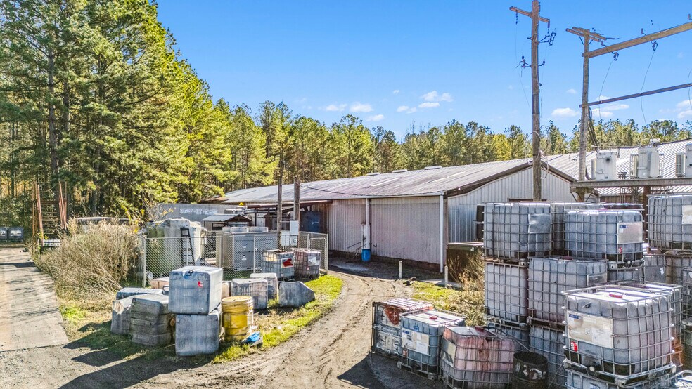 More Photos Of 508 Industrial Blvd, Atlanta Industrial For Sale