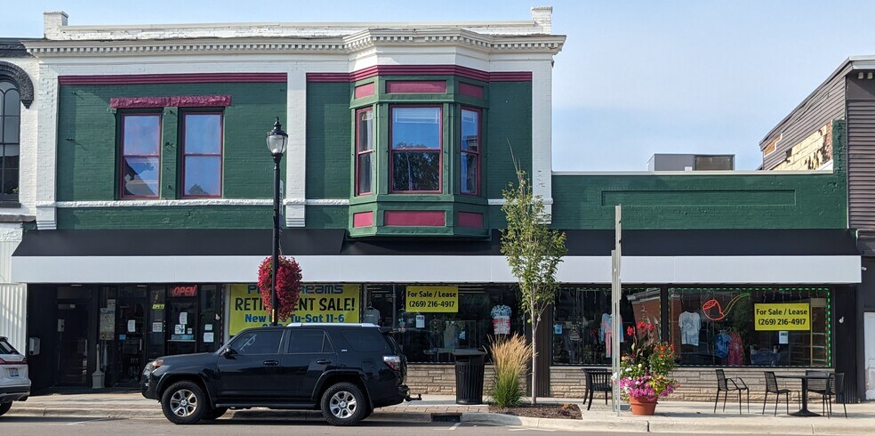 Primary Photo Of 219 E Michigan Ave, Paw Paw Storefront Retail Residential For Lease