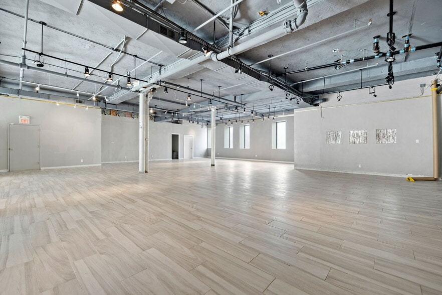 More Photos Of 81 Boylston St, Brookline Storefront For Sale