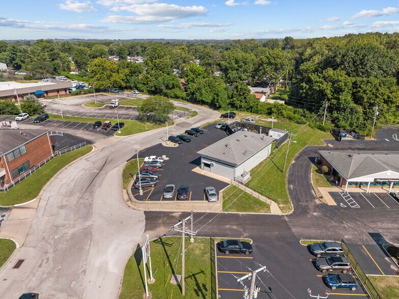 More Photos Of 14150 Sunswept Pk Court, Florissant General Retail For Sale