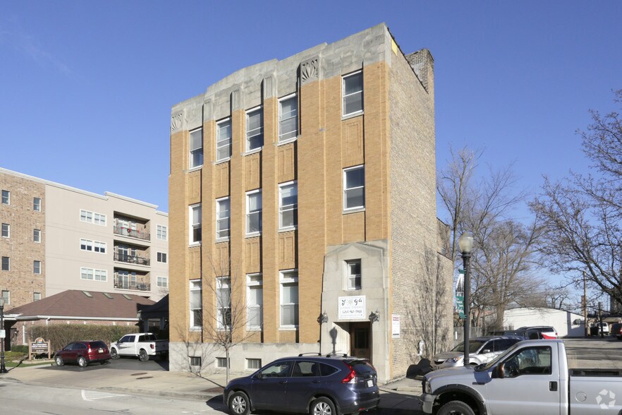 More Photos Of 4949 Forest Ave, Downers Grove Office For Lease