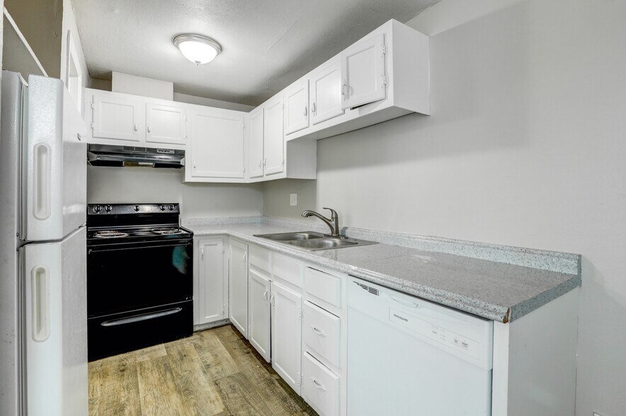 More Photos Of 2831 Eliot Cir, Westminster Apartments For Sale
