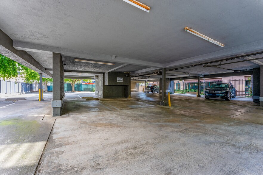 More Photos Of 4045 3rd Ave, San Diego Medical For Lease