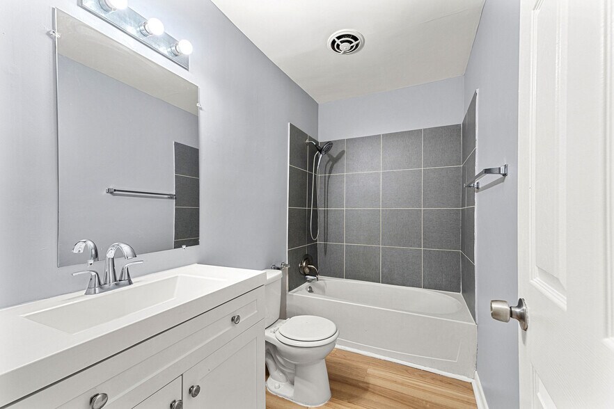 More Photos Of 415 Hamilton Ave, Blackwood Apartments For Sale