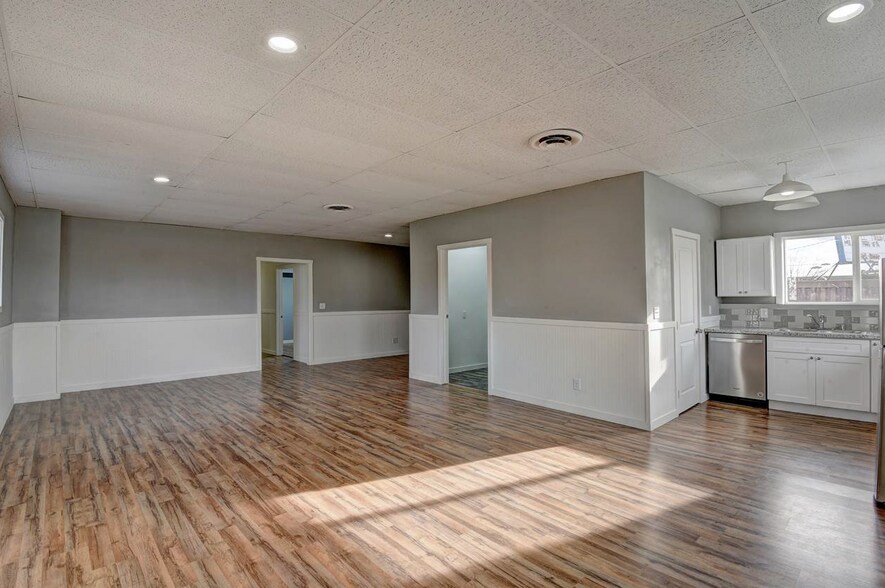 More Photos Of 2940 N Crestline St, Spokane Warehouse For Sale